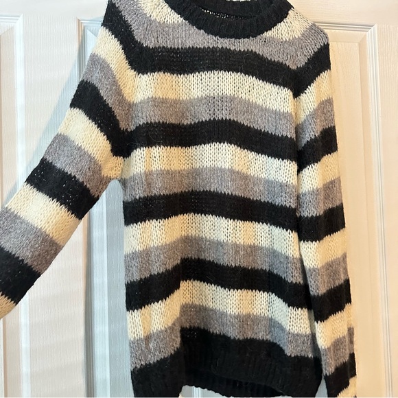 New Zara $139 Steven Meisel Striped Oversized Alpaca Blend Sweater 6693/350 XS M - Picture 7 of 10